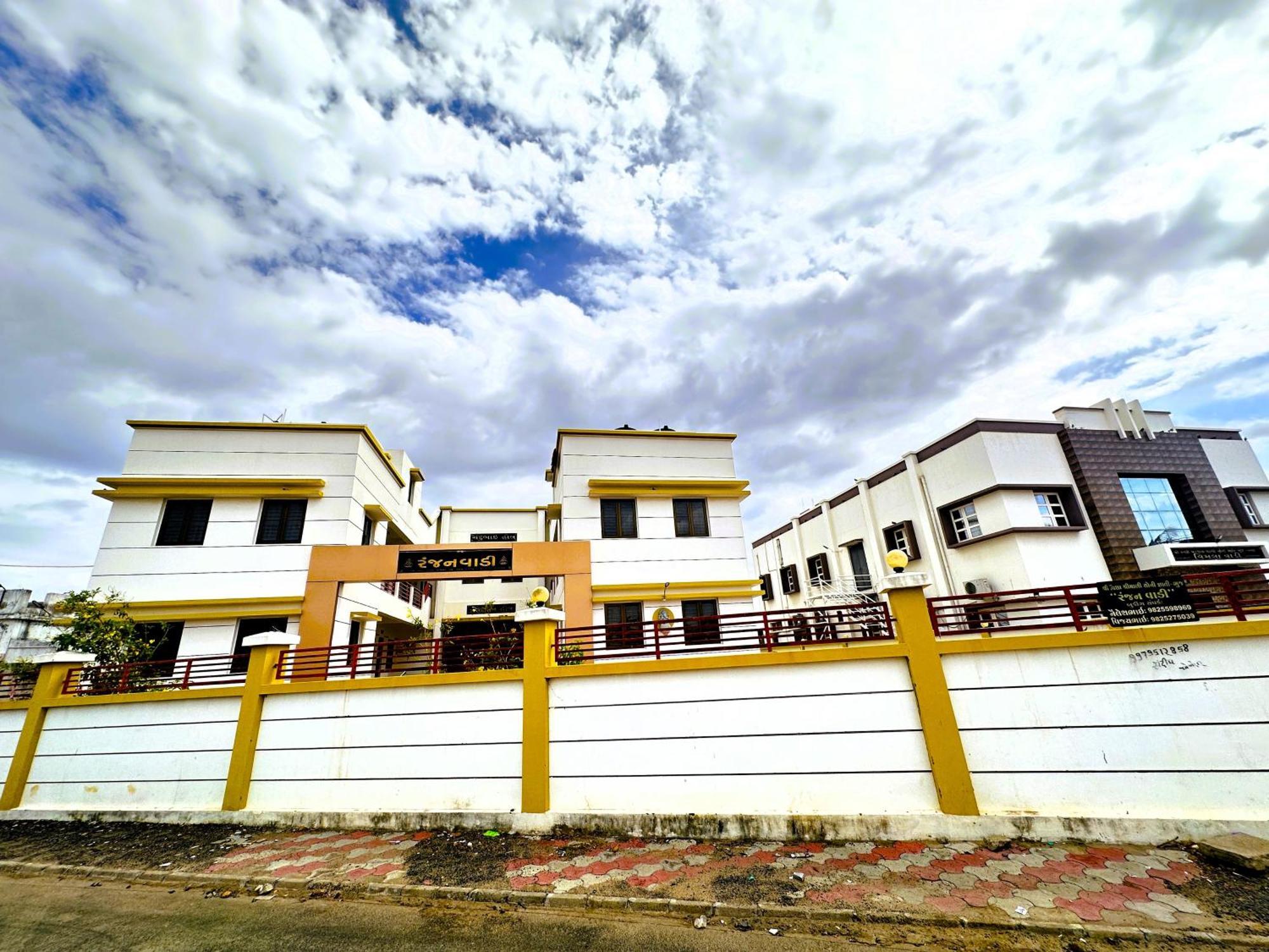 Ranjan Vadi Otel Bhuj Dış mekan fotoğraf